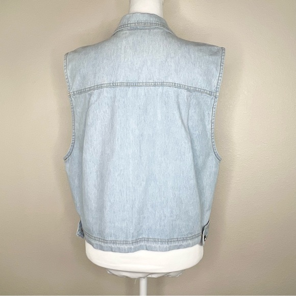 Vintage Nina Piccalino Light Wash Denim Cotton Boho Southwestern Studded Vest - Picture 8 of 12